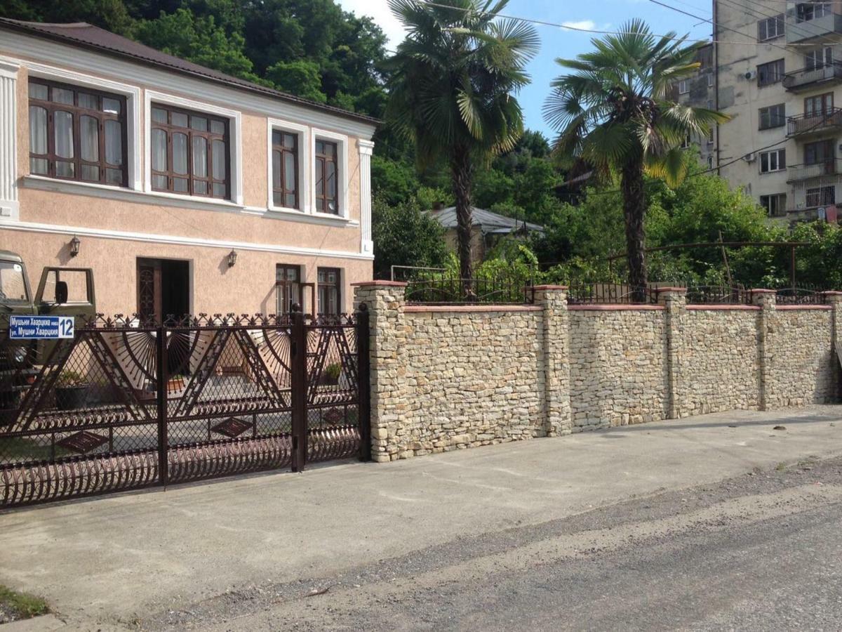 Apsua-Home Sochumi Exterior foto